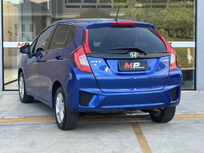 HONDA - FIT - 2015/2015 - Azul - R$ 65.900,00
