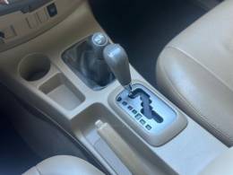 TOYOTA - HILUX SW4 - 2010/2010 - Branca - R$ 115.900,00