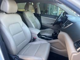 HYUNDAI - TUCSON - 2018/2019 - Branca - R$ 105.900,00