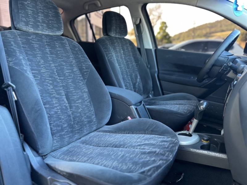 RENAULT - MÉGANE - 2008/2008 - Preta - R$ 24.900,00