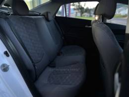HYUNDAI - HB20S - 2016/2017 - Branca - R$ 68.500,00