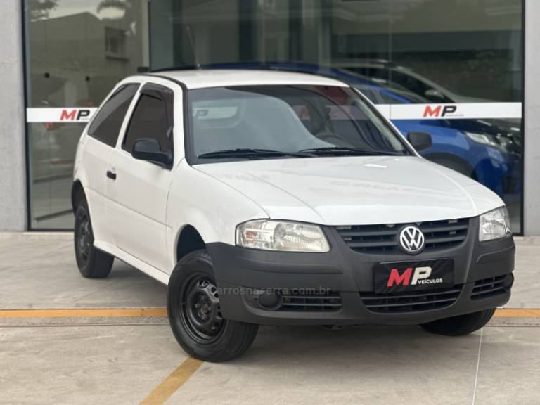 VOLKSWAGEN - GOL - 2006/2007 - Branca - R$ 21.900,00