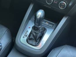 VOLKSWAGEN - JETTA - 2014/2014 - Prata - R$ 78.900,00