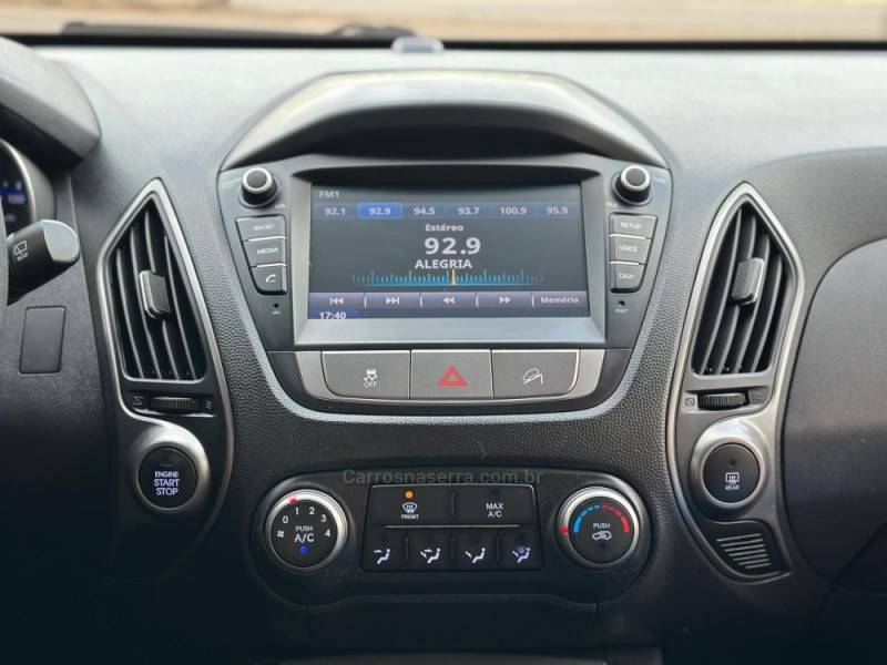 HYUNDAI - IX35 - 2017/2018 - Cinza - R$ 89.900,00