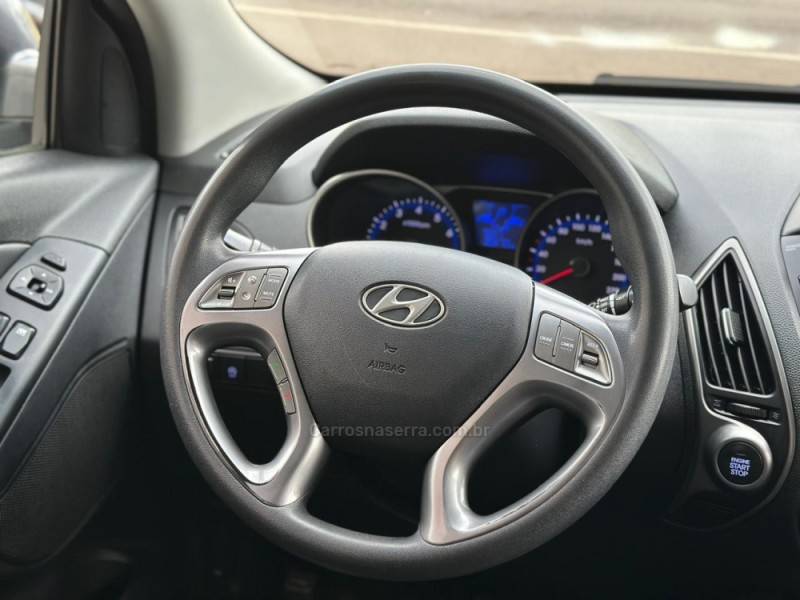 HYUNDAI - IX35 - 2017/2018 - Cinza - R$ 89.900,00