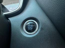 TOYOTA - COROLLA - 2023/2023 - Branca - R$ 132.900,00