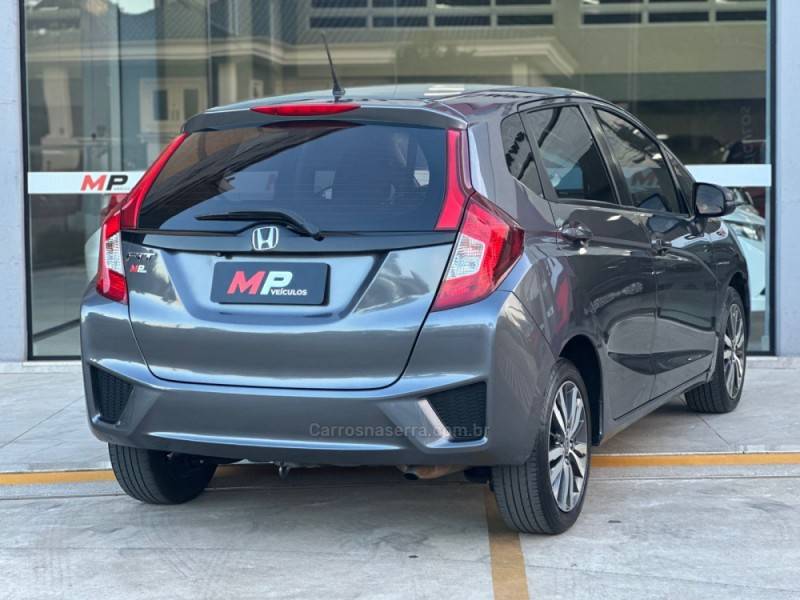 HONDA - FIT - 2016/2017 - Cinza - R$ 74.900,00