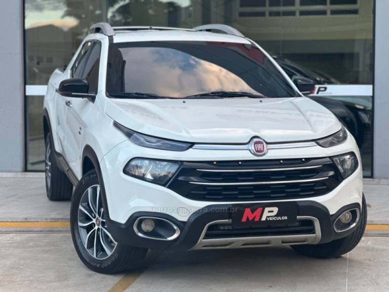 FIAT - TORO - 2019/2020 - Branca - R$ 109.900,00