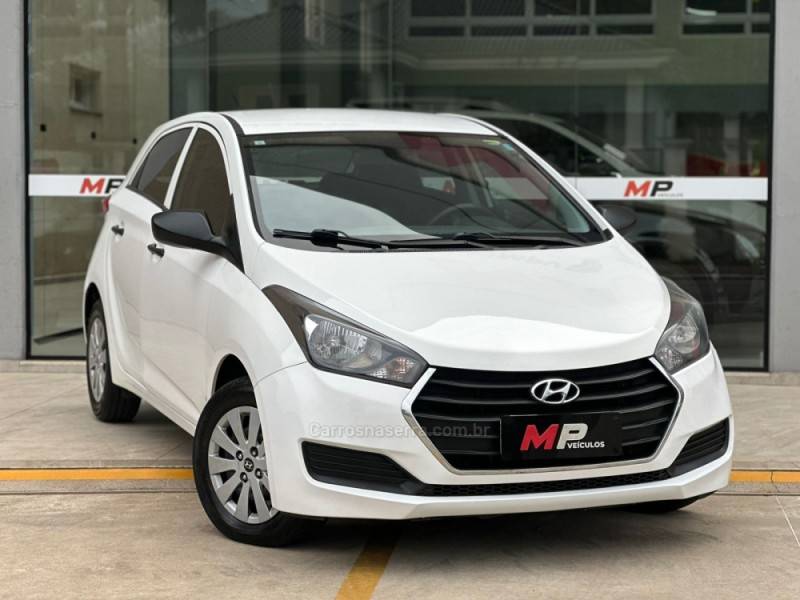 HYUNDAI - HB20 - 2015/2016 - Branca - R$ 49.900,00