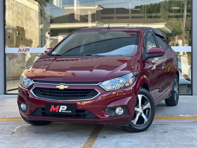 CHEVROLET - ONIX - 2017/2017 - Vermelha - R$ 61.900,00