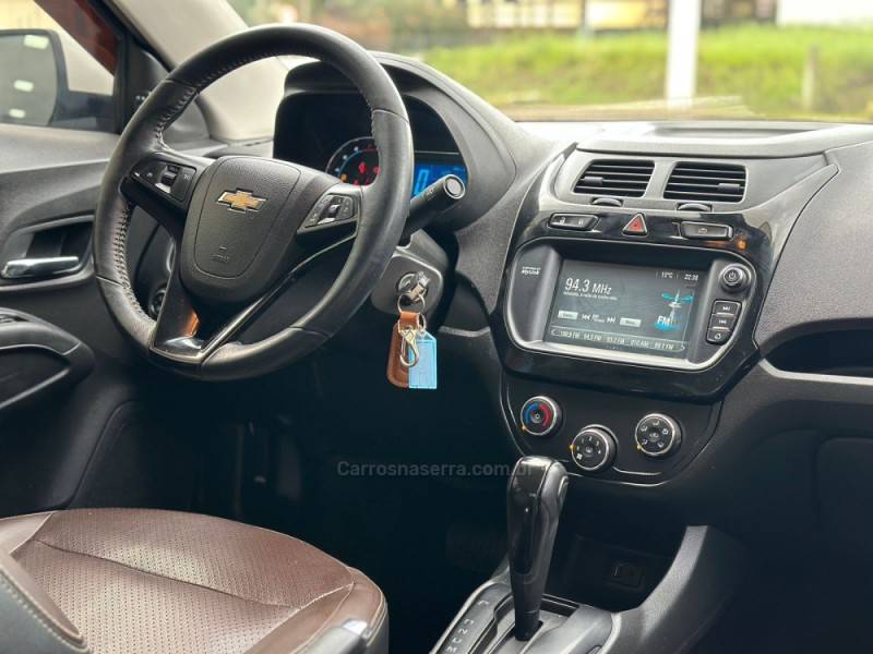 CHEVROLET - COBALT - 2018/2019 - Branca - R$ 65.900,00