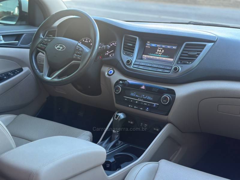 HYUNDAI - TUCSON - 2018/2019 - Branca - R$ 105.900,00