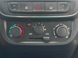 RENAULT - KWID - 2022/2023 - Prata - R$ 55.900,00