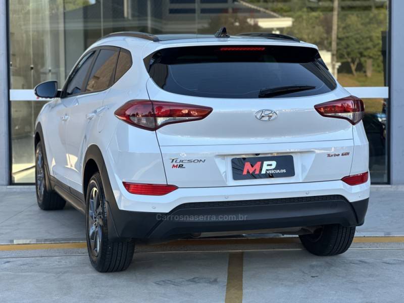 HYUNDAI - TUCSON - 2018/2019 - Branca - R$ 105.900,00