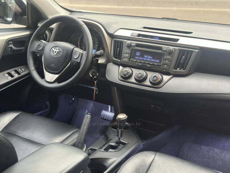 TOYOTA - RAV4 - 2014/2014 - Branca - R$ 85.900,00