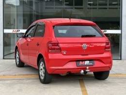 VOLKSWAGEN - GOL - 2021/2022 - Vermelha - R$ 53.900,00