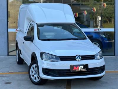VOLKSWAGEN - SAVEIRO - 2014/2015 - Branca - R$ 47.900,00