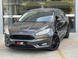 FORD - FOCUS - 2018/2018 - Cinza - R$ 64.900,00