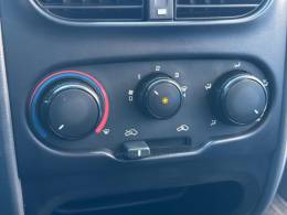 FIAT - STRADA - 2014/2015 - Vermelha - R$ 63.900,00