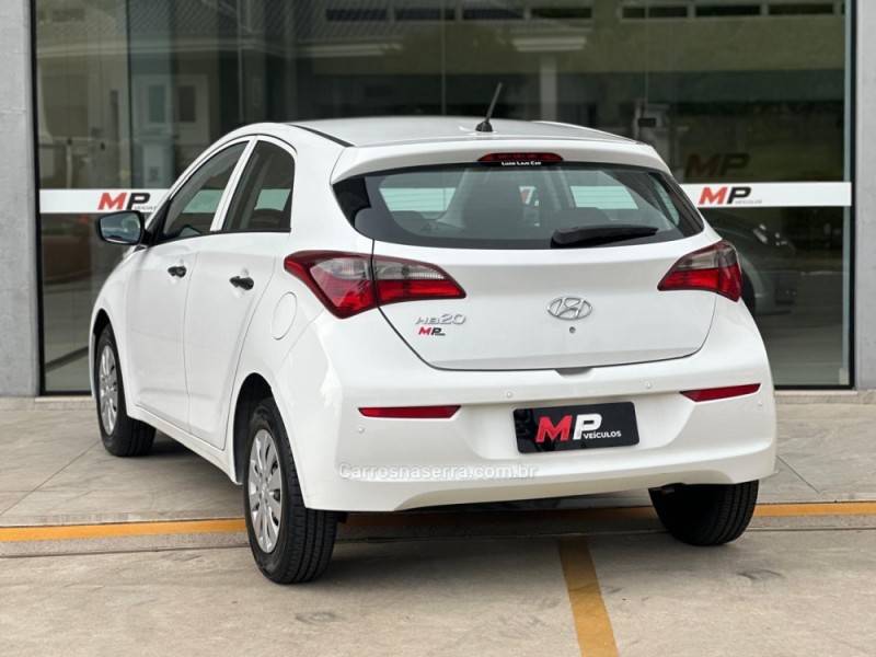 HYUNDAI - HB20 - 2019/2019 - Branca - R$ 56.900,00