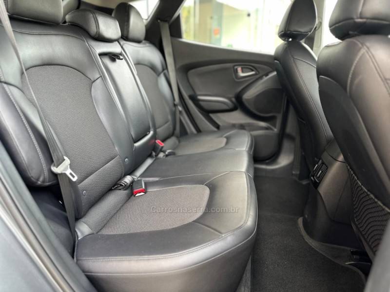 HYUNDAI - IX35 - 2017/2018 - Cinza - R$ 89.900,00