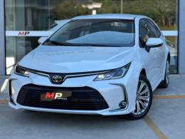 TOYOTA - COROLLA - 2023/2023 - Branca - R$ 132.900,00