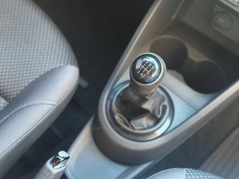 VOLKSWAGEN - SAVEIRO - 2018/2018 - Branca - R$ 61.900,00